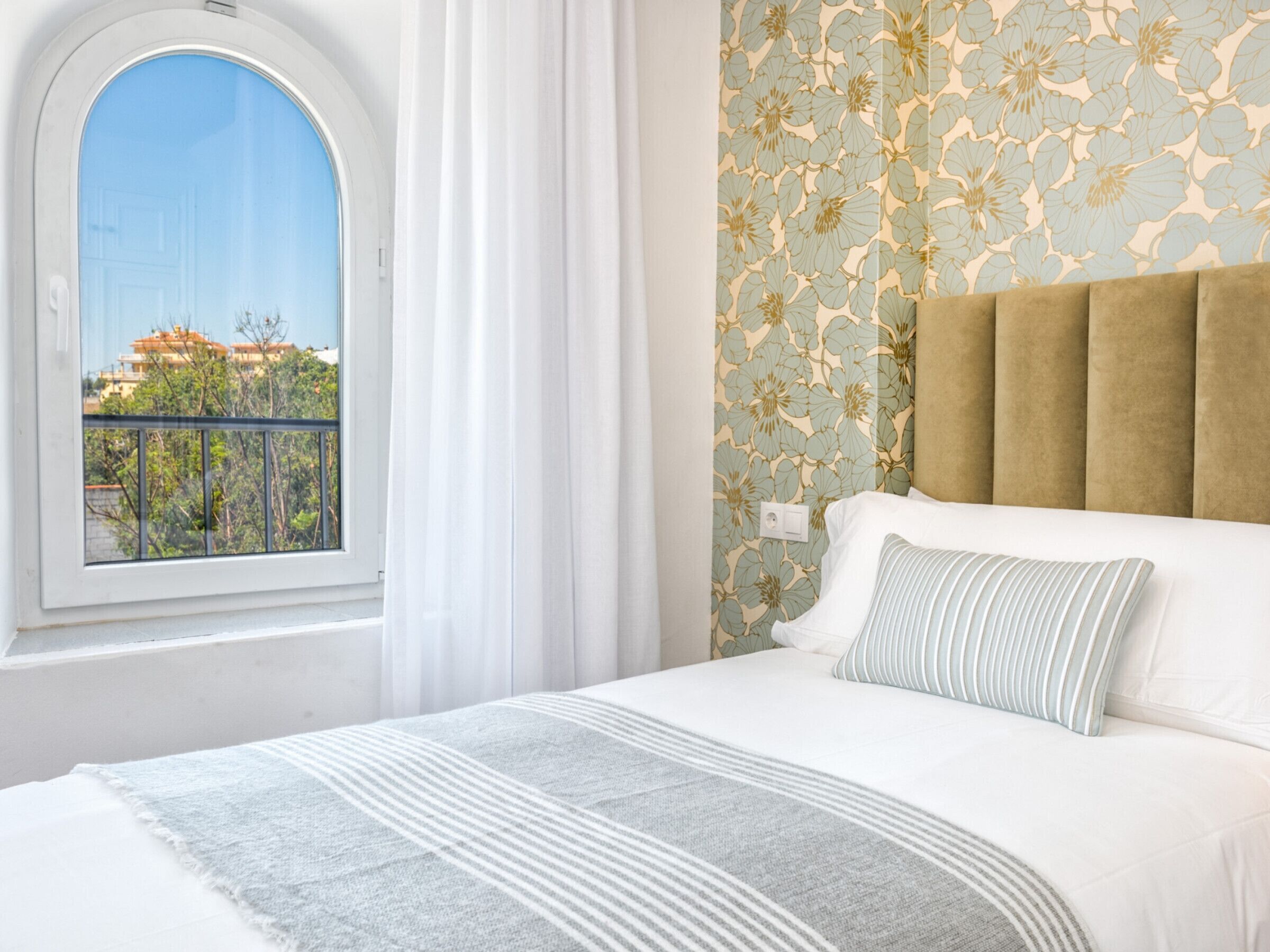 5 dormitorios y Internet