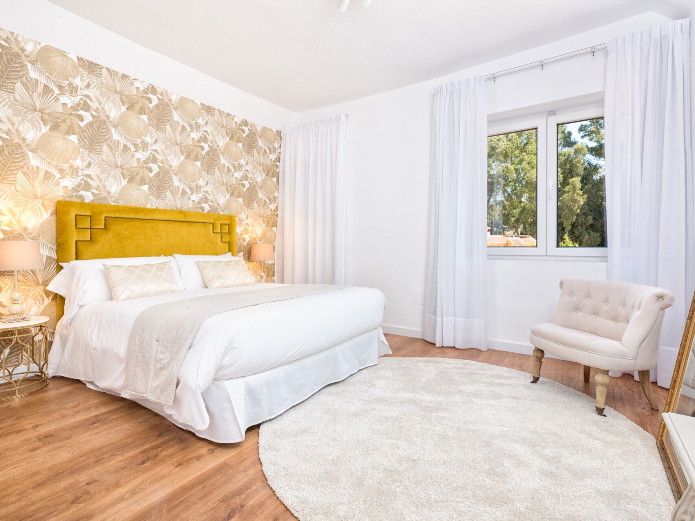 5 chambres, accès Internet