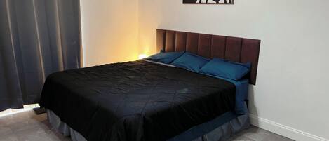 3 Schlafzimmer, Bügeleisen/Bügelbrett, kostenloses WLAN, Bettwäsche