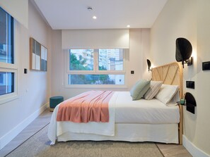 1 bedroom, Internet - Cozy Studio Near La Malagueta, Beach & Port, 4 Guests, WiFi, A/C (Málaga)
