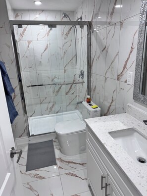 Hair dryer, towels, soap, toilet paper - Perfect Location: Warm, Charming Basement (Mississauga)
