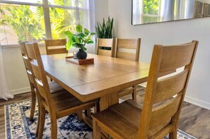 Dining - Kodas Retreat Home for 11 (Davenport)