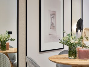 Dining - Comfortable studio in La Malagueta with air conditioning and WiFi, near Malaga port (Málaga)