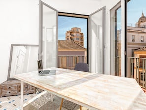 Interior - Apartment in the heart of Malaga with balconies and unique design (Málaga)