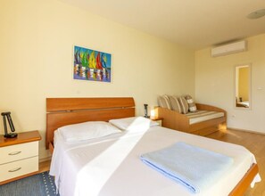 Apartment (Comfort One Bedroom Apartment with Se) | 9 bedrooms - Apartments Radevenjić (Omis)