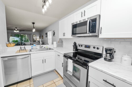 Family Friendly 3BR Home, Quiet, Near Hospitals, Ideal for Travel Nurses