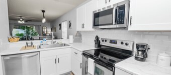 Family Friendly 3BR Home, Quiet, Near Hospitals, Ideal for Travel Nurses