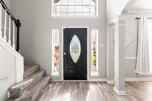 "33 Min to Downtown Houston: Spacious Serenity Retreat In  Baytown"