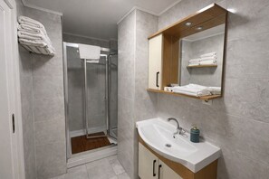 Bathroom - VALENCE SUITES Taksim (İstanbul)
