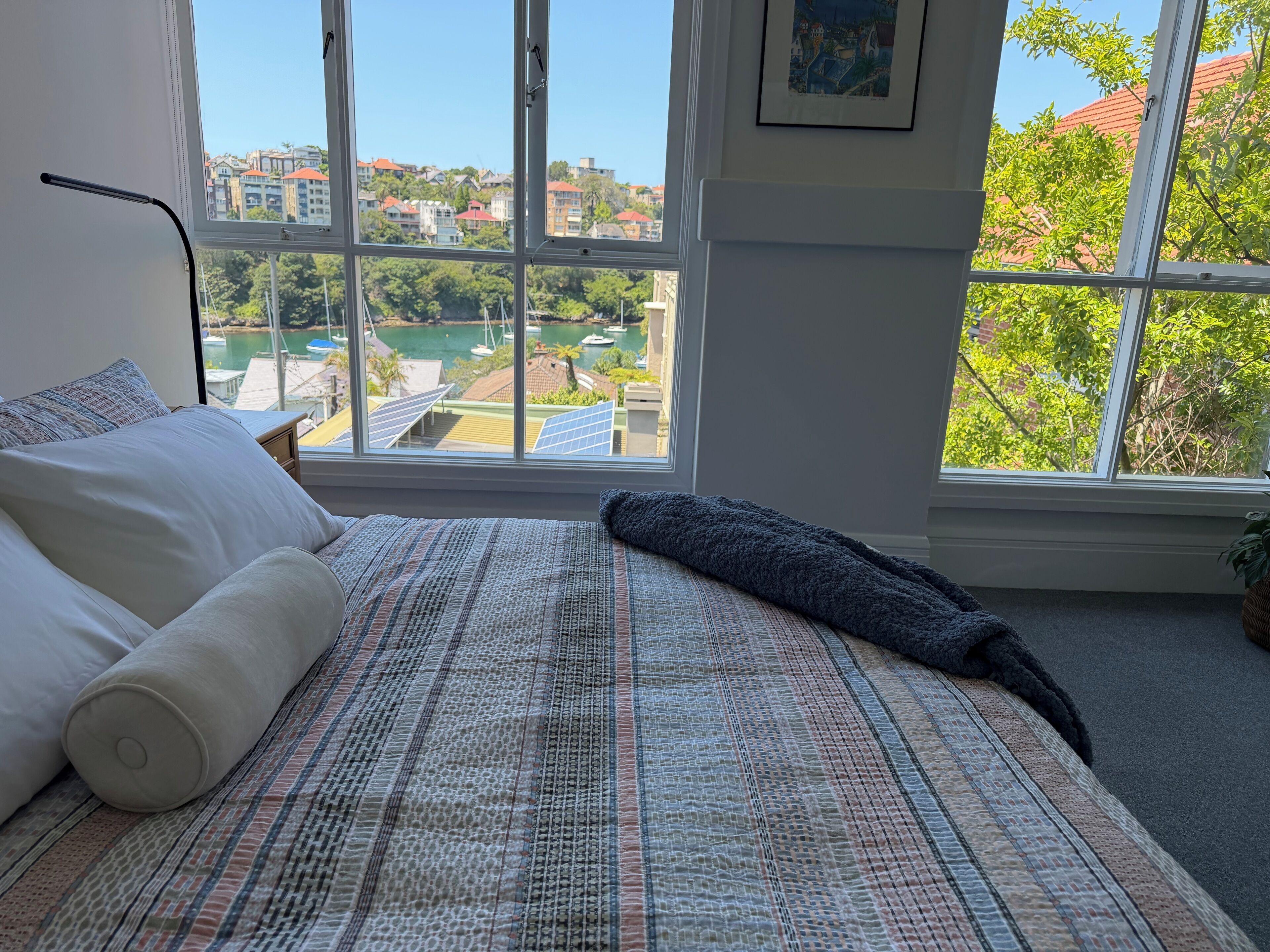 2 slaapkamers, een strijkplank/strijkijzer, gratis wifi, beddengoed