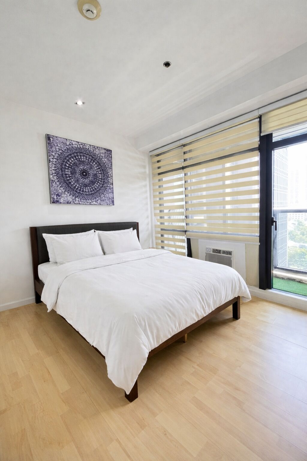 Luxury 2BR w/Balcony, Garden View | Minibar, in-room safe, iron/ironing board, free WiFi
