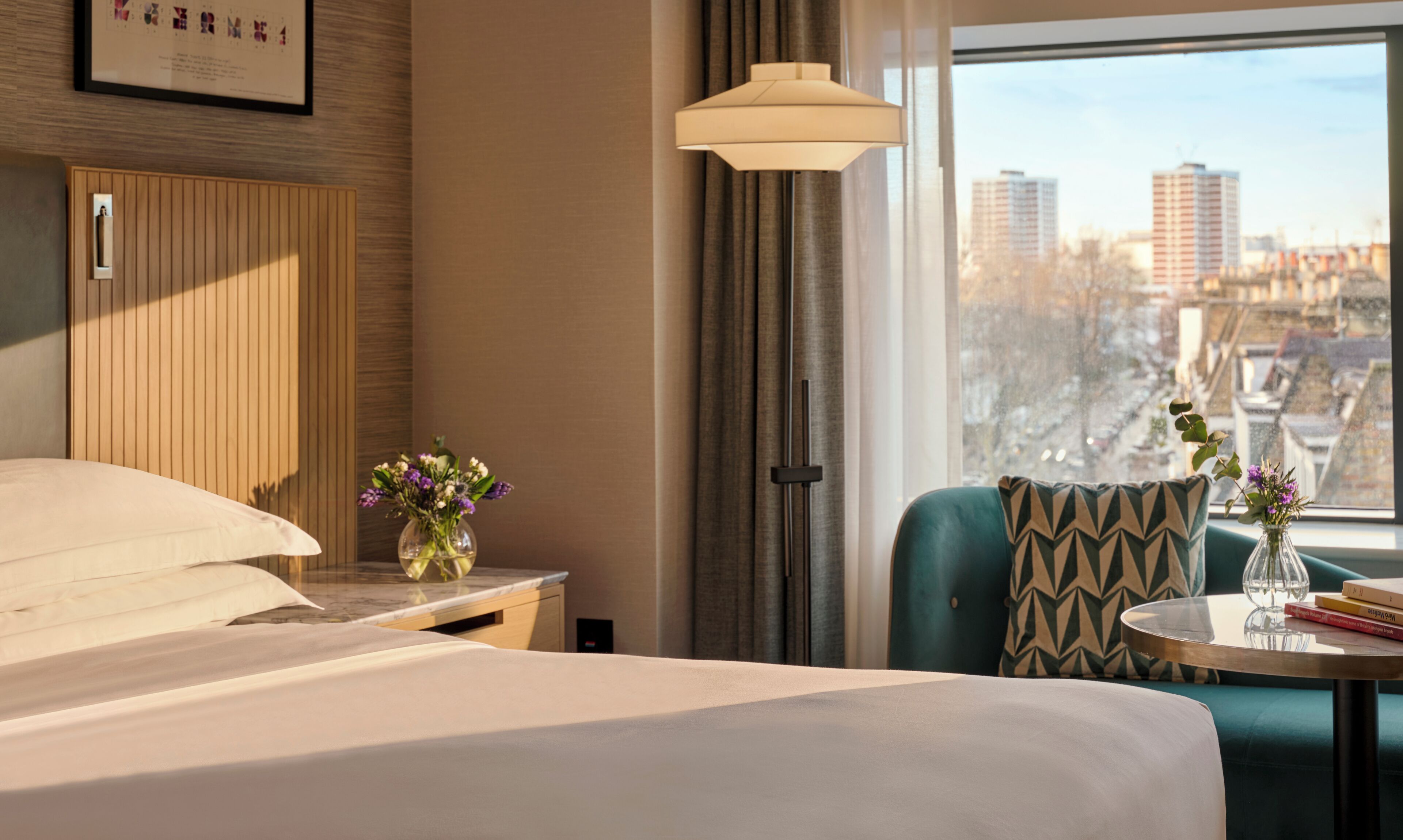 Allergikerbettwaren, Zimmersafe, Bügeleisen/Bügelbrett