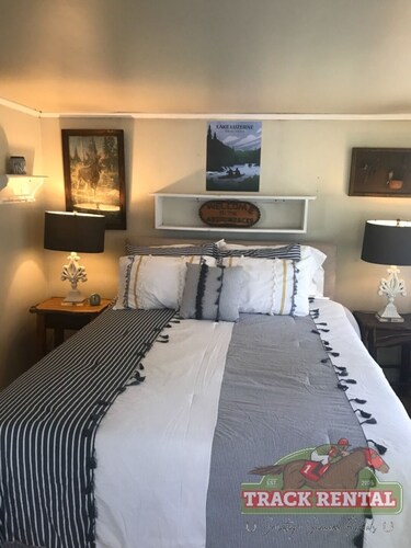 Peaceful Lake Luzerne Stay Near Saratoga