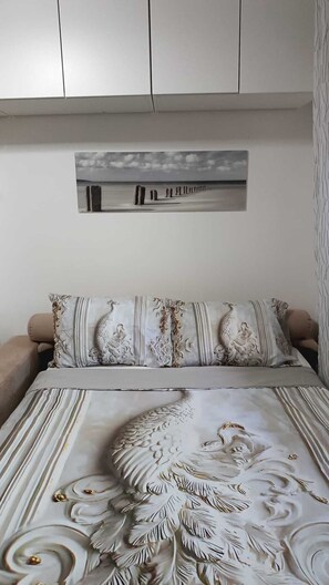 1 bedroom, internet, bed sheets - Paradise corner (Meudon)