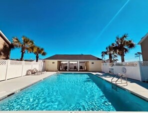 Pool - Bubbles Up (Mexico Beach)
