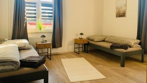 4 Schlafzimmer, WLAN, Bettwäsche