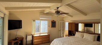Carlsbad Beachside Rental – 3 Bed / 2 Bath