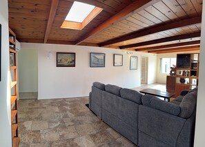 TV, DVD player, books