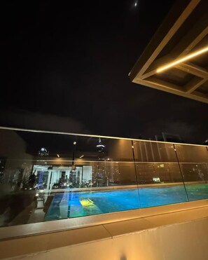 Pool - Cozy 1-bedroom apartment in lovely Panamá with AC, pool and gym (Panamá)