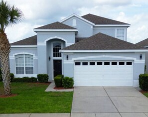 Exterior - 6BR 3.5BA Family Vacation Home (Kissimmee)