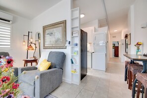 Interior - Dogs Welcome, Steps to Ocean: Cocoa Beach Getaway (Cocoa Beach)