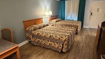 1 habitación, wifi y ropa de cama