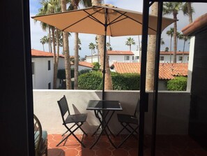 Outdoor dining - Beautiful beach front villa in Rosarito Beach (B.C.)