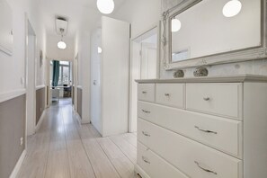 Interior - Charming Black Forest Apartments 2 – Deluxe Apartment, Central, 2 Bedrooms, 6 Guests (Baden-Baden)