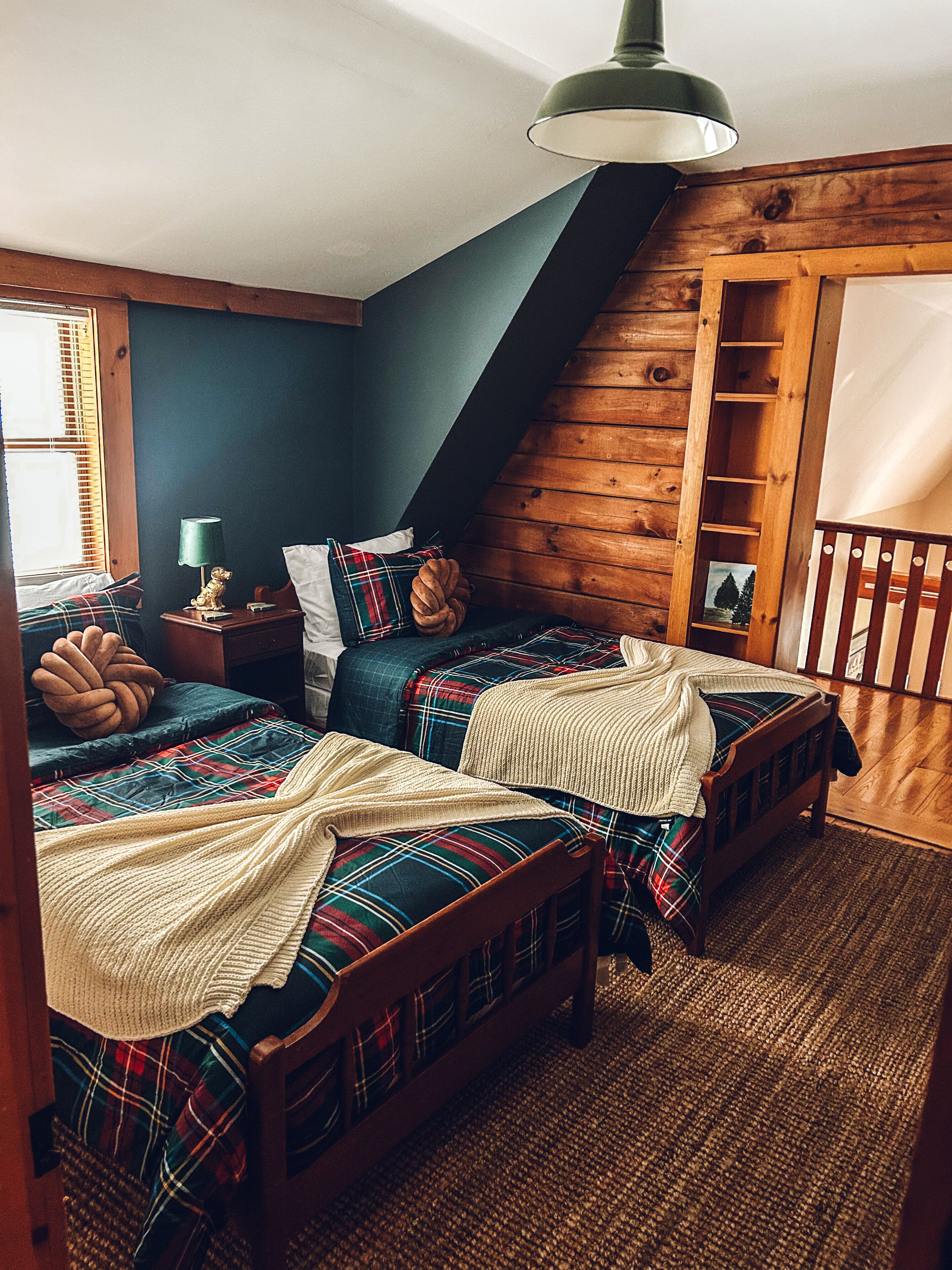 4 chambres, fer et planche à repasser, Wi-Fi, literie fournie