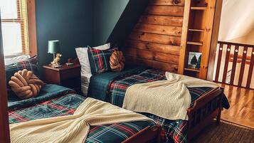 4 chambres, fer et planche à repasser, Wi-Fi, literie fournie