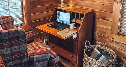 Spacious Woodland Retreat in the Litchfield Hills - Sleeps 8+