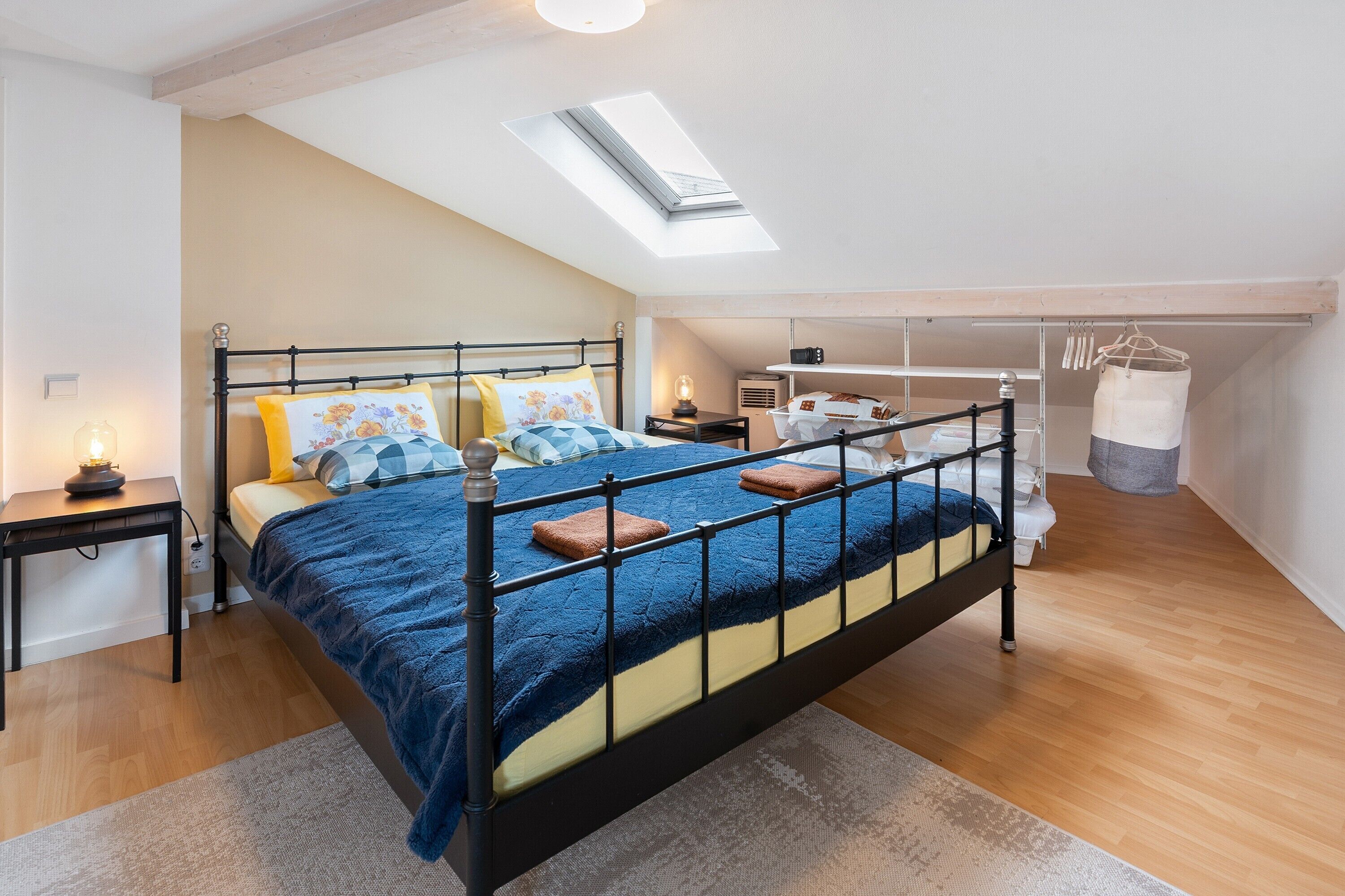 Bügeleisen/Bügelbrett, WLAN, Bettwäsche