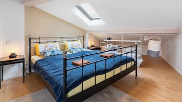 Bügeleisen/Bügelbrett, WLAN, Bettwäsche