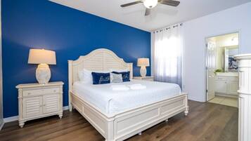 Desk, iron/ironing board, WiFi, bed sheets