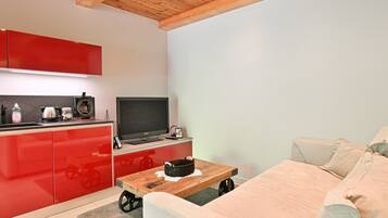 TV