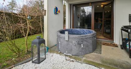 Appartement « Annecy Garden Spa Billard » avec terrasse, jardin privés et Wi-Fi