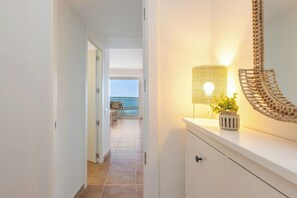 Interior - Frente al Mar: Terraza, Altura y Playa a 1 min (Palamos)