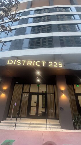 Luxury Condo Downtown Miami 2BR 2BAT 312
