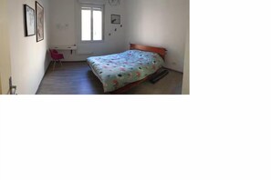 Ferros/tábuas de passar roupa, Wi-Fi, roupa de cama