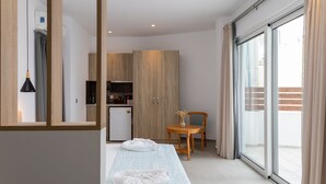Ảnh chưa phân loại, 2 trong số 17 ảnh, nút