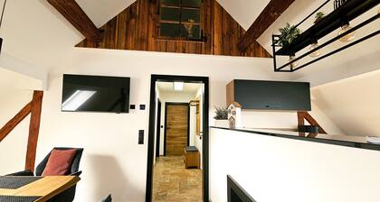 Vogtlandstadl – Vogtland Chalet mit See und Bergblick, modern & komfortabel.