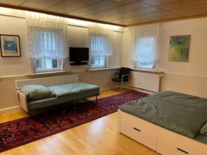 Room - Apartment 'Historische Unterkunft 2 in Lorch' (Lorch)