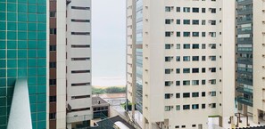 Exterior - 3-bedroom apartment in Itaparica with AC and only 50 feet from the beach. (Vila Velha)