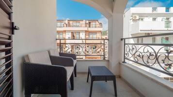 Estudio Deluxe, balcón | Balcón