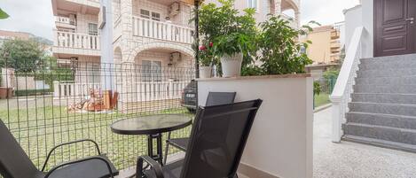 Monolocale Classic, patio | Terrazza/patio