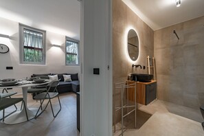 Interior - 9 min. Walk from Porta Nuova, Design and Elegance (Milan)