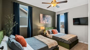 Desk, iron/ironing board, travel cot, WiFi