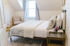 1 bedroom, iron/ironing board, free WiFi, bed sheets - Boothbay Harbor King Suite - Room 3 at Greenleaf Inn - Balcony, Harbor Views! (Boothbay Harbor)