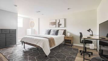 Desk, iron/ironing board, free WiFi, bed sheets