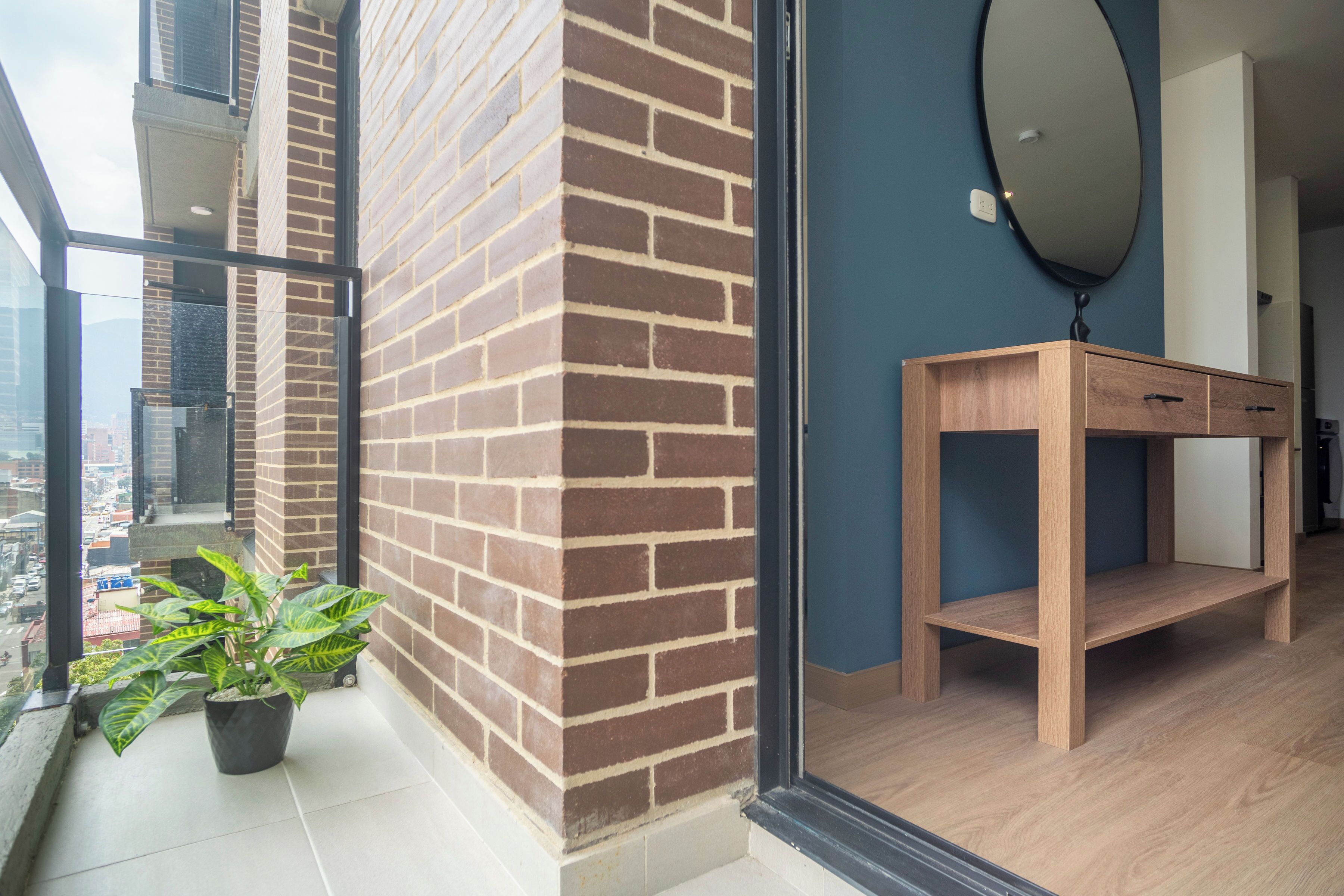 Căn hộ, ban công | Nội thất